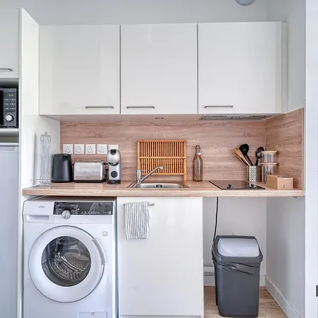 Spacieux 2 Pieces Avec Balcon A Deux Pas De Paris - 354c Daire *