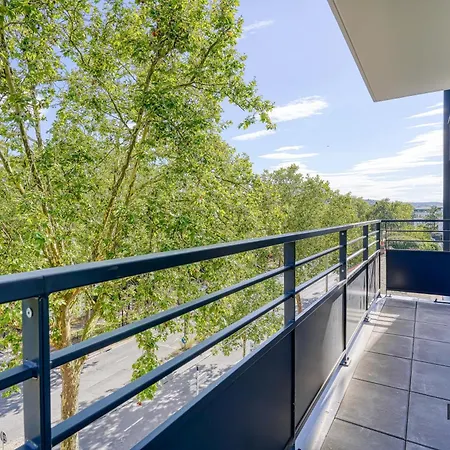 Spacieux 2 Pieces Avec Balcon A Deux Pas De Paris - 354c Rueil-Malmaison